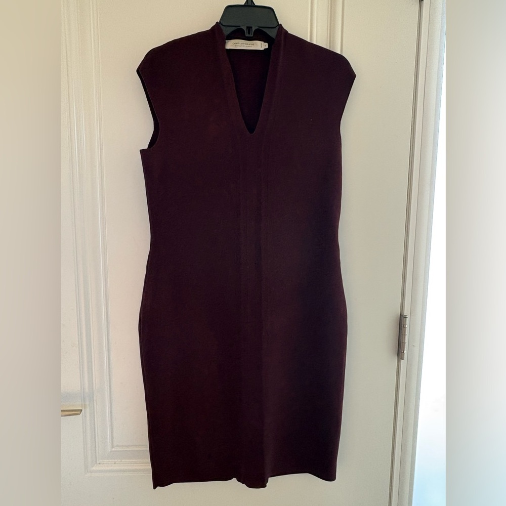 Contemporaine Chic Sleeveless Burgundy Midi Dress in Size Large